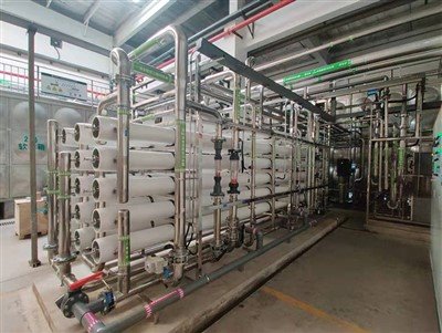पावर बैटरी के लिए अल्ट्रा प्योर रिवर्स ऑस्मोसिस सिस्टम